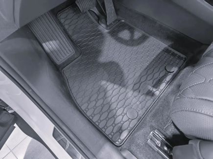 BYD Seal U 2024-től méretpontos gumiszőnyeg